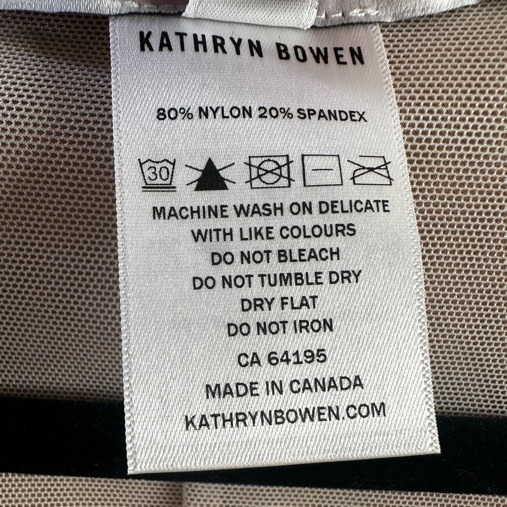 Kathryn Bowen Pulling Seamed Mesh Cardigan in Dusty Rose/Off White Size 6 - Picture 16 of 16